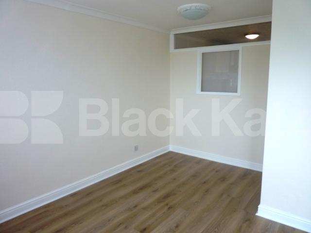 			NEW INSTRUCTION!, 3 Bedroom, 1 bath, 1 reception Flat			 Hornsey Lane, ARCHWAY / CROUCH HILL